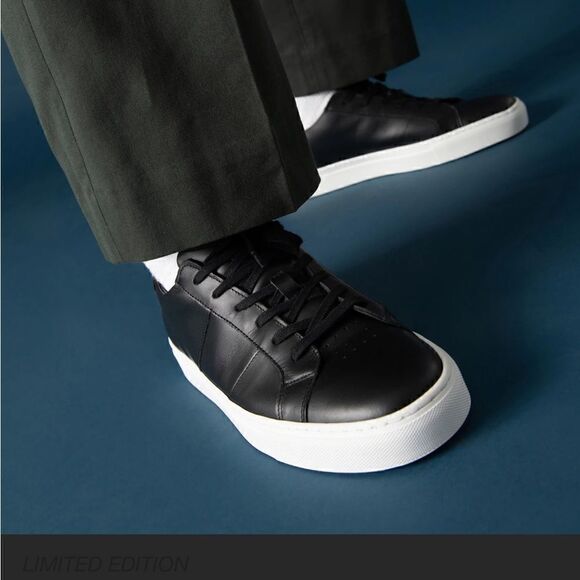 GREATS The Royale  Leather Sneakers Size 38.5 - Picture 1 of 11